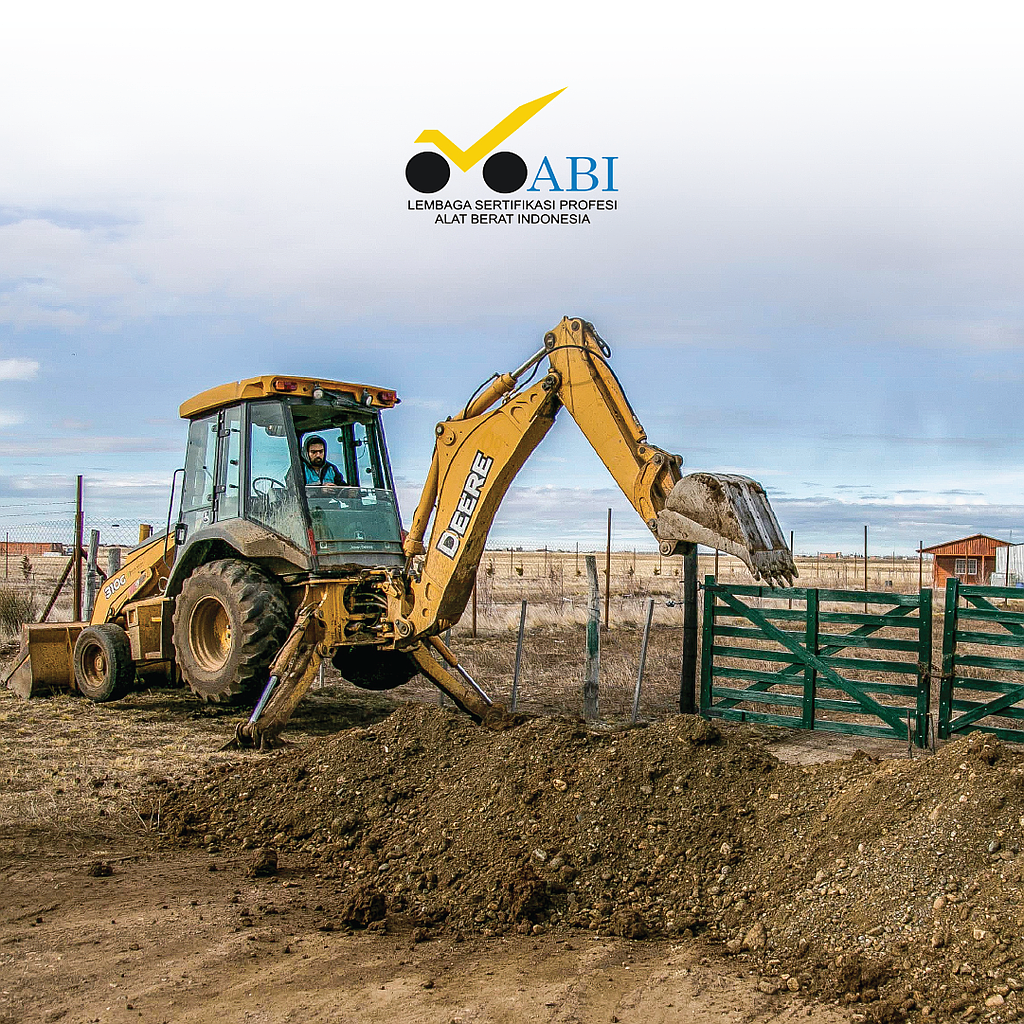 Klaster Perawatan Berkala (Periodic Service) Alat Berat Small Excavator